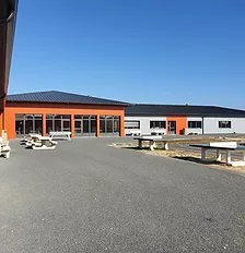 Construction d’une MFR en structure bois et isolation paille.